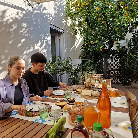 Maddrigga Di Luna Bed & Breakfast