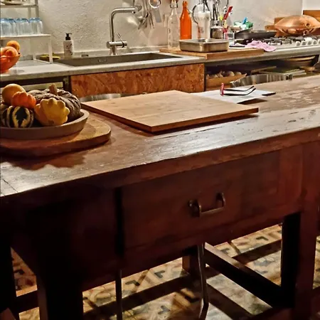 Maddrigga Di Luna Bed & Breakfast