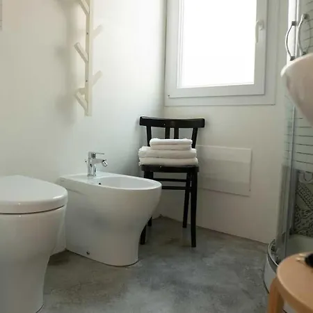 Maddrigga Di Luna Bed & Breakfast *